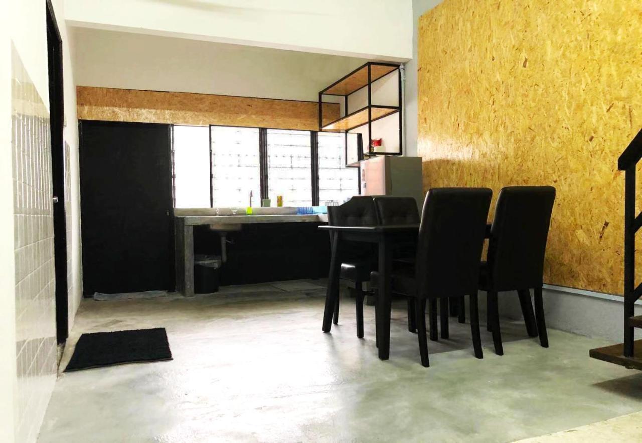 Panda Homestay Seremban Esterno foto
